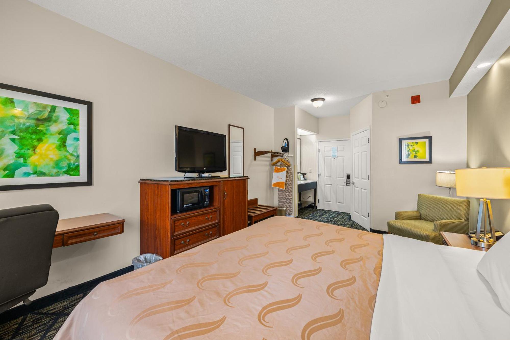 Quality Inn לייק סיטי מראה חיצוני תמונה